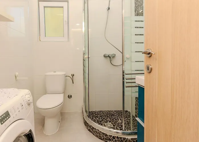 Family Friendly House With A Swimming Pool - Lozice, - 24524 Vir